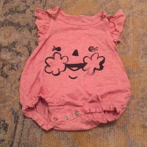 Newborn cat and jack